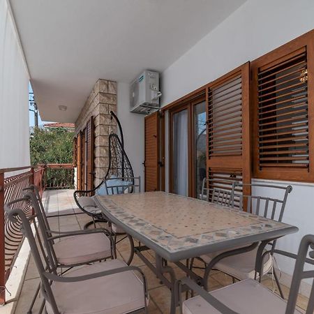 Oleandar Apartment Trogir Luaran gambar