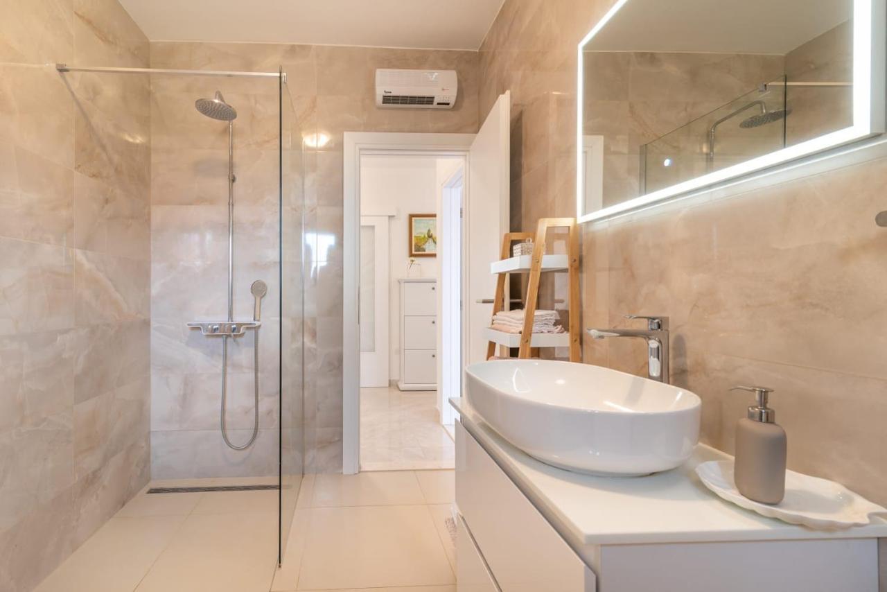Oleandar Apartment Trogir Luaran gambar