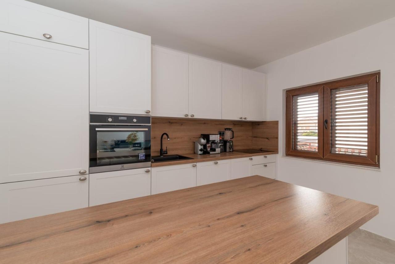 Oleandar Apartment Trogir Luaran gambar