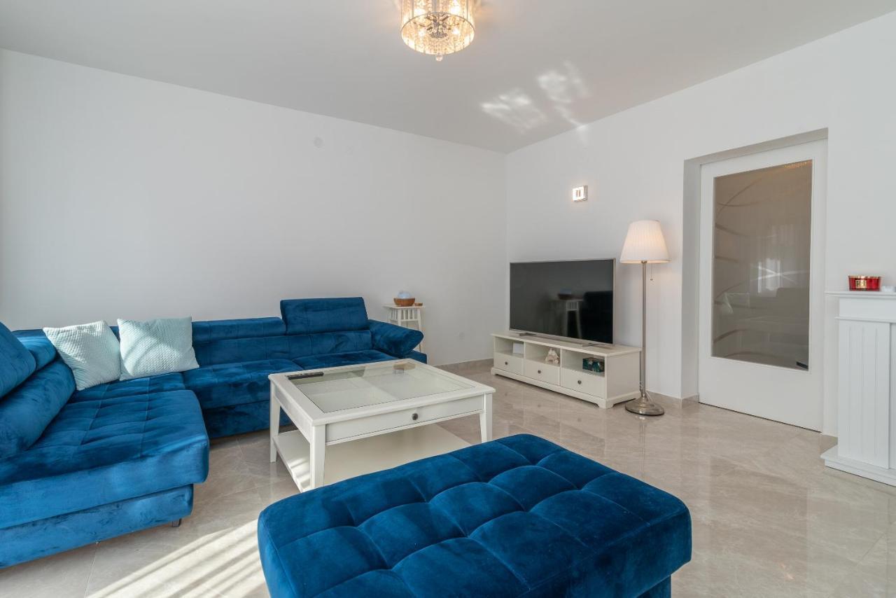 Oleandar Apartment Trogir Luaran gambar